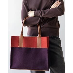 Graf Lantz Jaunt Merino Wool Midi Tote Handbag in Aubergine / Rosewood